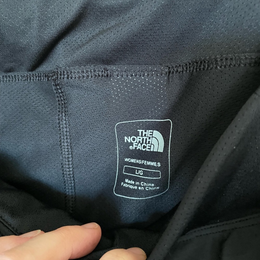 North Face Tennis Skirt in Black | size L - Picture 10 of 10